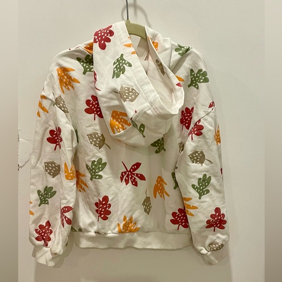 Hoodie with fall leaves - Picture 2 of 2